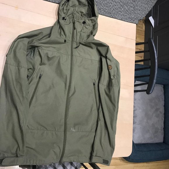 Fjallraven Abisko Lite Trekking Jacket - Picture 1 of 12